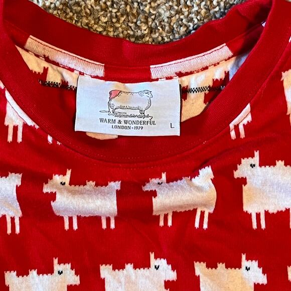 Warm & Wonderful Princess Diana Inspired Sheep Shirt. Red/White Size Large - Picture 3 of 7